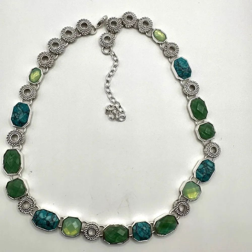 Blue green and silver tone choker necklace